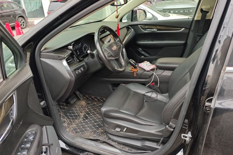 凯迪拉克XT5 2018款 25T 豪华型中控内饰19