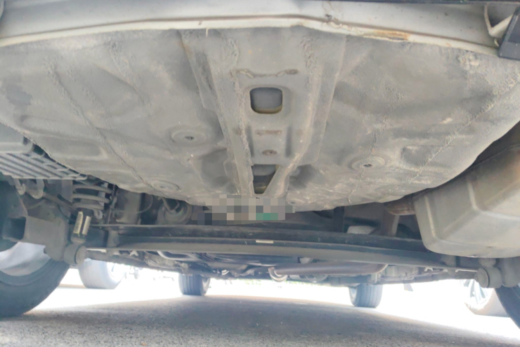 吉利汽车 帝豪 2020款 1.5L 手动向上版局部细节9009