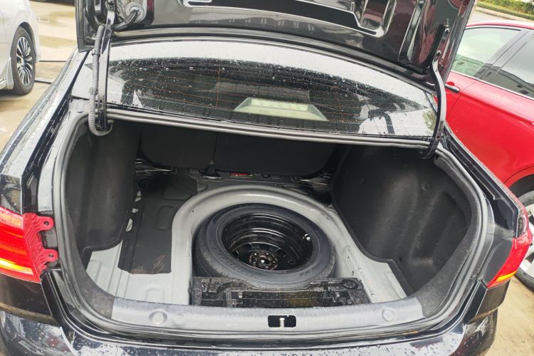 大众 朗逸 2017款 230TSI DSG舒适版局部细节23