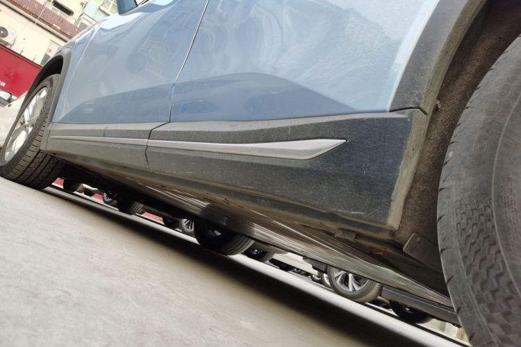 蔚来ES8 2018款 355KM 基准版 六座版局部细节9002