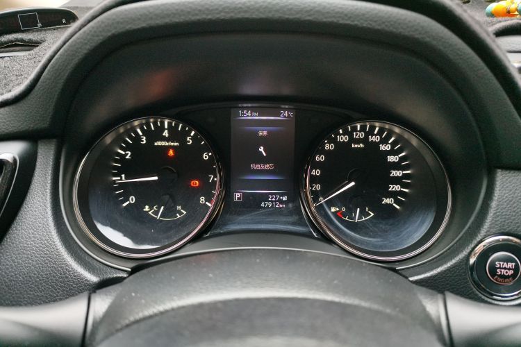 日产 奇骏 2017款 2.0L CVT舒适版 2WD中控内饰14