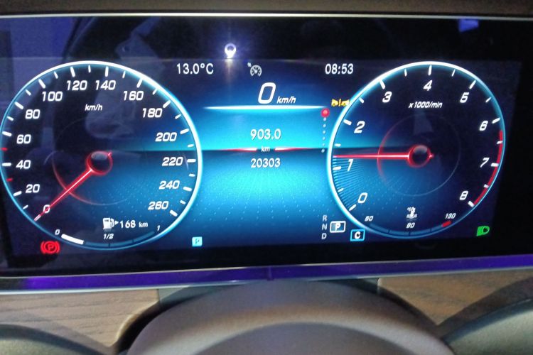 奔驰E级 2023款 E 260 L局部细节14