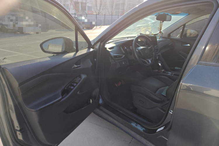 雪佛兰 沃兰多 2019款 Redline 530T 自动纵享版（5+2款） 国VI中控内饰20