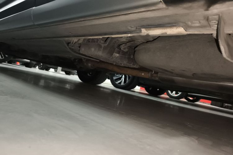 现代 胜达 2017款 2.4L 自动两驱智能型 5座局部细节9002