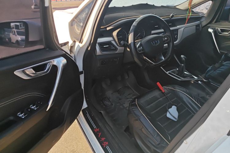 吉利汽车 远景X3 2019款 升级版 1.5L 手动尊贵型中控内饰7003