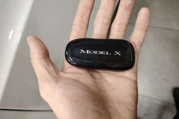 特斯拉 Model X 2019款 长续航版中控内饰11