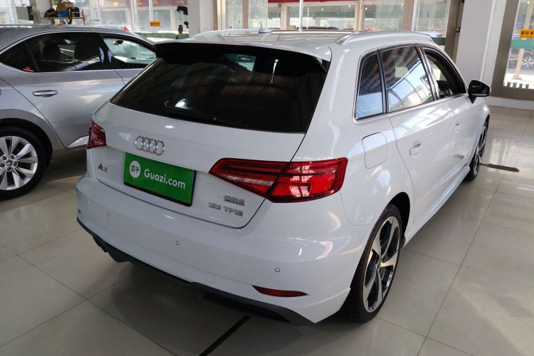 奥迪A3 2019款 Sportback 35 TFSI 运动型 国V车身外观7