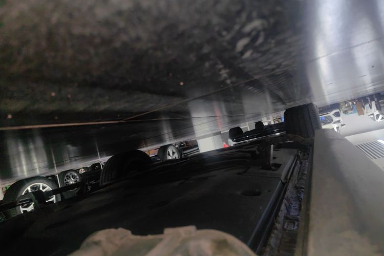 大众 威然 2022款 380TSI 尊贵版局部细节9001