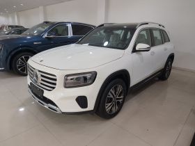 奔驰GLB 2025款 GLB 220 动感型