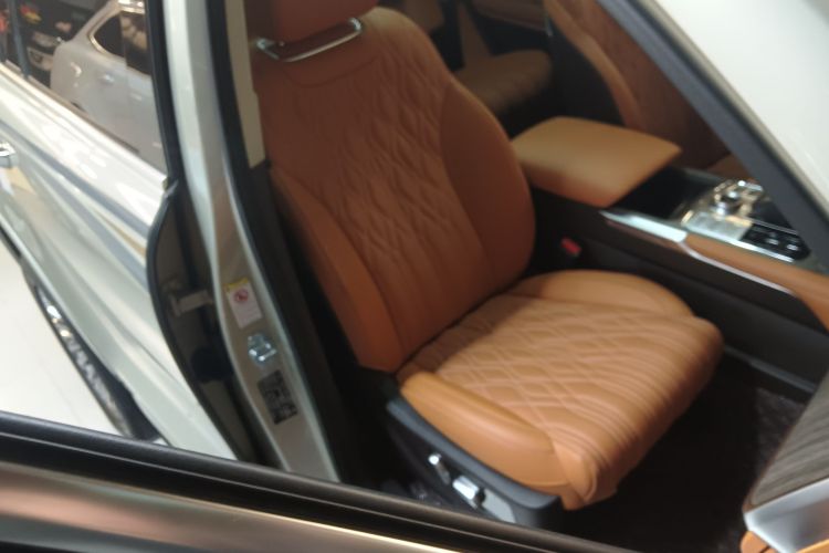 坦克500 2022款 3.0T 商务版 造境型 5座局部细节41