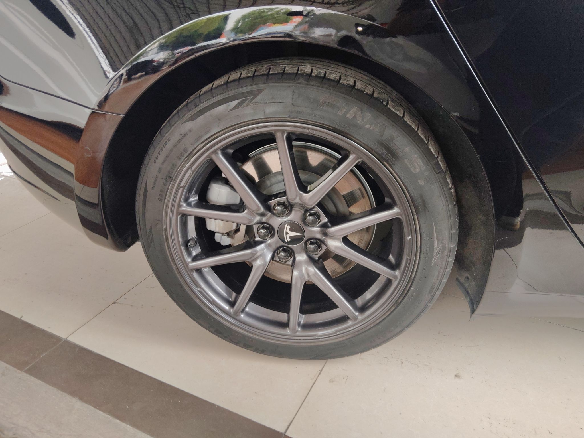 特斯拉 Model 3 2020款 改款 标准续航后驱升级版