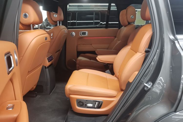 理想汽车 理想L9 2025款 Pro 智能焕新版中控内饰21