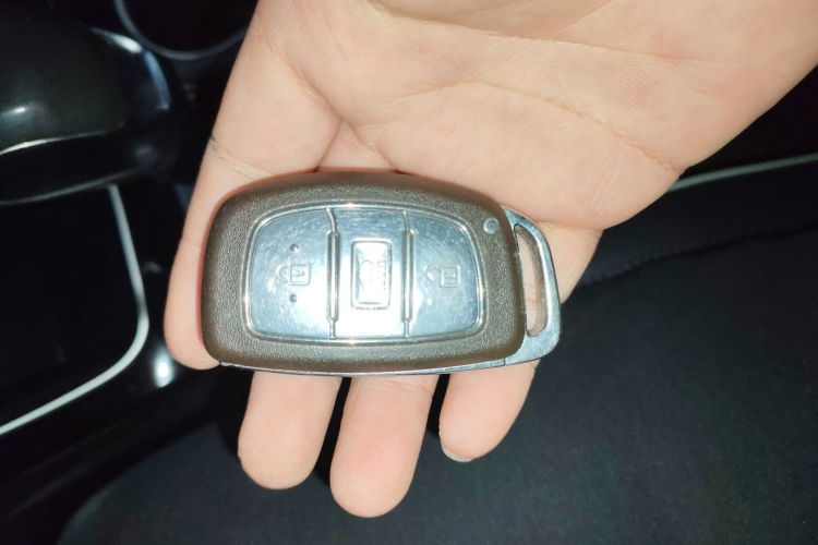 现代 途胜 2019款 280TGDi 双离合两驱时尚版 国V中控内饰11