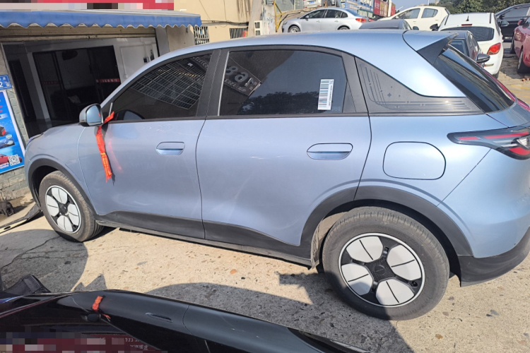 吉利银河 星愿 2026款 310km 青春版车身外观6003