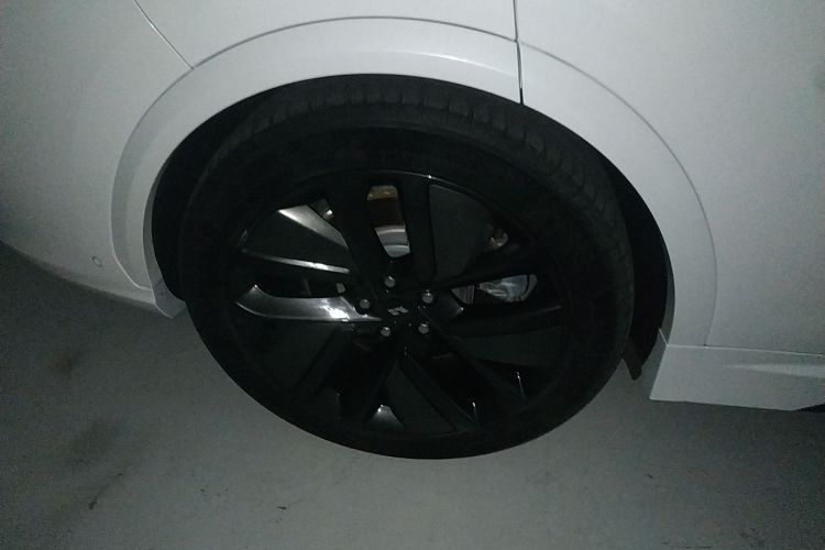 理想汽车 理想L7 2023款 Pro车身外观6008