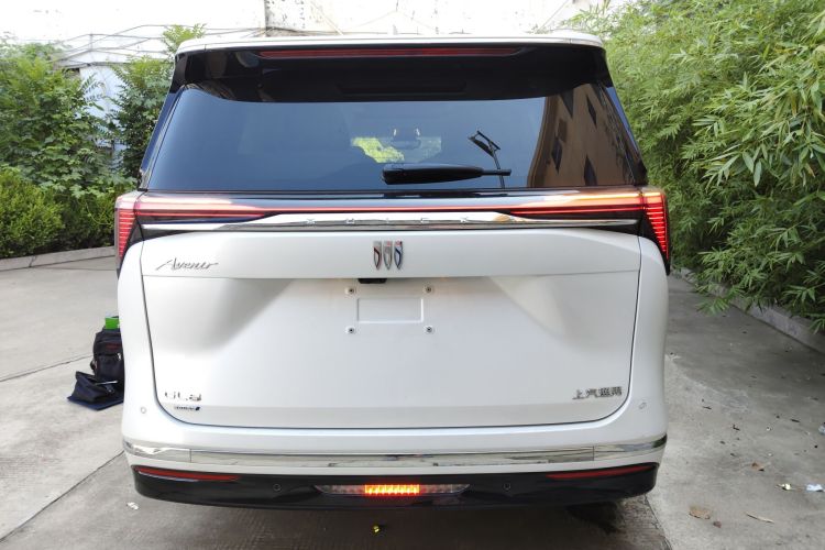 别克GL8新能源 2024款 陆尊 奢享版 6座车身外观6004