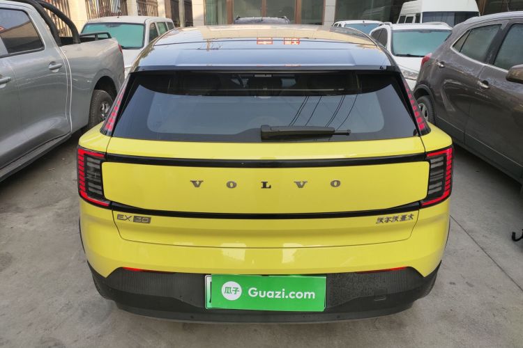 沃尔沃EX30 2025款 后驱长续航版 Ultra车身外观6004