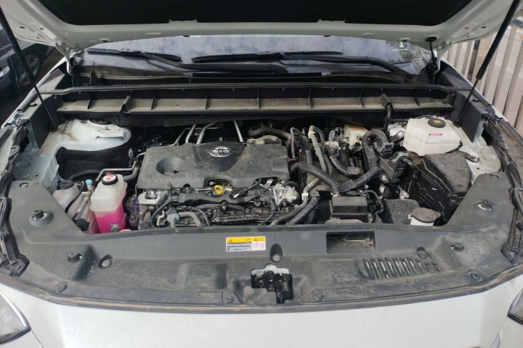 丰田 汉兰达 2023款 2.5L智能电混双擎两驱精英版 5座机舱底盘24