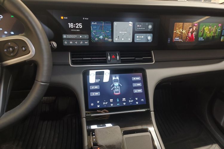 理想汽车 理想ONE 2020款 增程6座版中控内饰16