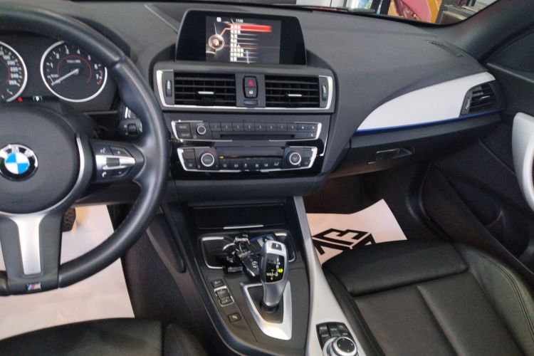 宝马2系(进口) 2015款 220i 敞篷轿跑车 M运动型中控内饰16