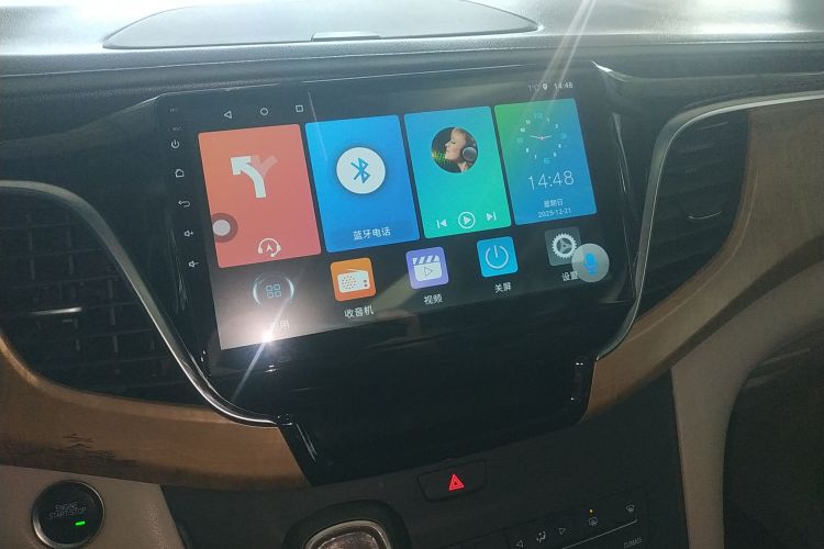 别克GL8 2017款 ES 28T 舒适型 国V局部细节16