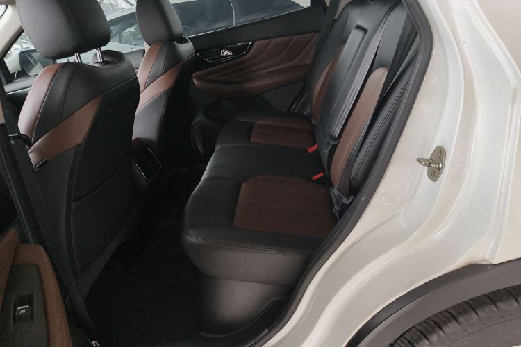 东风风神AX7 2018款 经典 1.6T 自动精英型中控内饰21