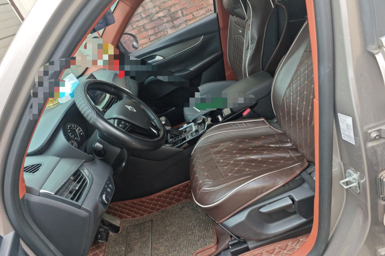 宝沃BX5 2017款 25TGDI 自动两驱风尚Plus型中控内饰19