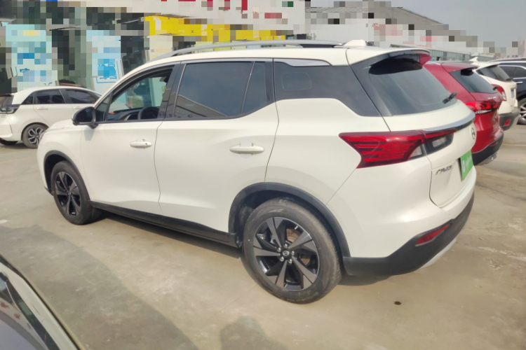 广汽传祺 传祺GS4 2022款 270T 自动智行科技版车身外观4