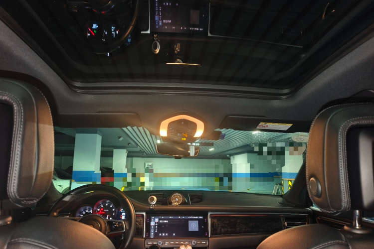 保时捷 2020款 Macan 2.0T中控内饰22