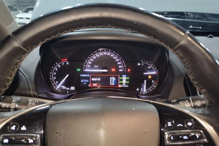 凯迪拉克ATS-L 2017款 28T 时尚型中控内饰14