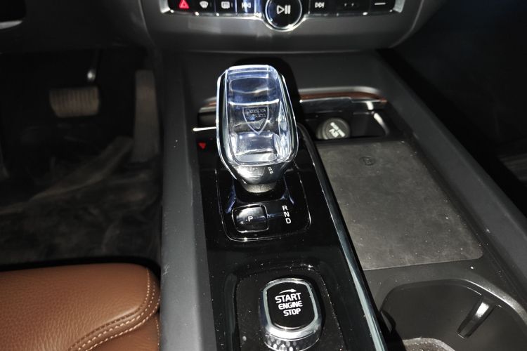 沃尔沃XC60 2025款 B5 四驱智远豪华版局部细节18