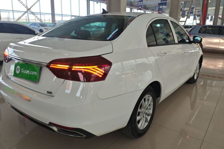 吉利汽车 帝豪 2020款 1.5L CVT舒适型车身外观7