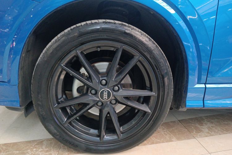 奥迪Q2L 2022款 35 TFSI 进取动感型车身外观6007