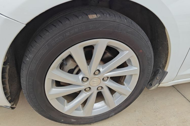 别克 威朗 2018款 三厢 15S 自动领先型车身外观6007