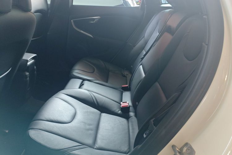 沃尔沃V40 2015款 1.6T 智雅版中控内饰7004