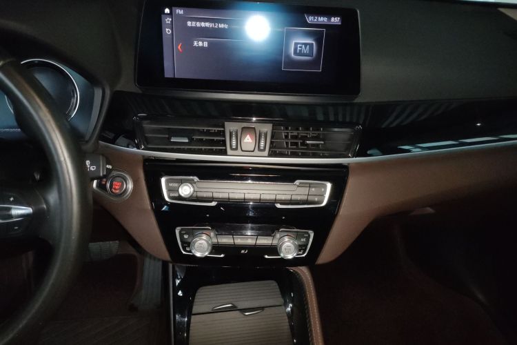 宝马X1 2020款 sDrive20Li 尊享型局部细节16