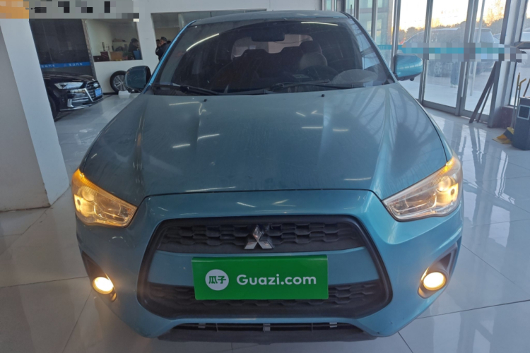 三菱 劲炫ASX 2013款 1.6L 手动两驱标准版车身外观2