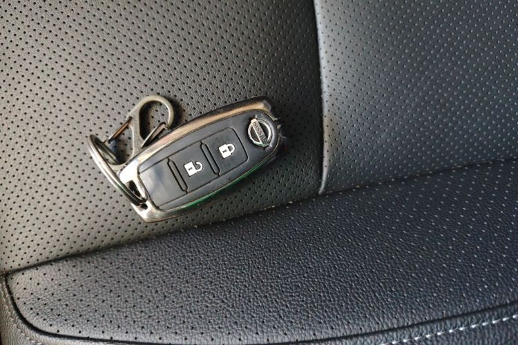 日产 奇骏 2022款 2.0L 两驱智联舒享版中控内饰11