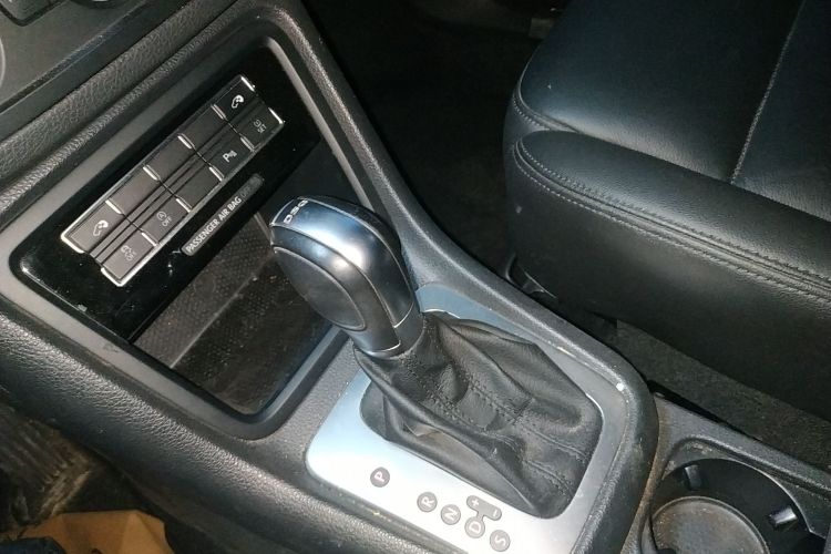 大众 夏朗 2018款 380TSI 尊享型 7座局部细节18