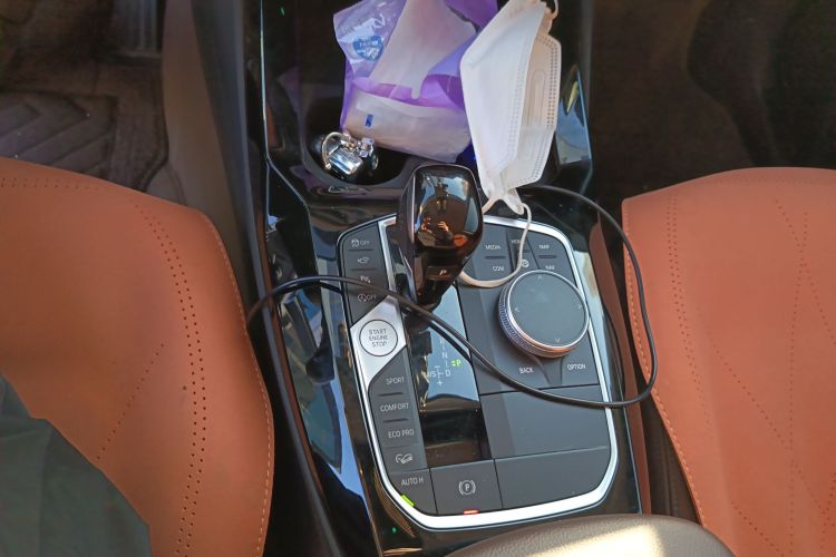 宝马X3 2023款 xDrive30i 领先型 M曜夜套装中控内饰18