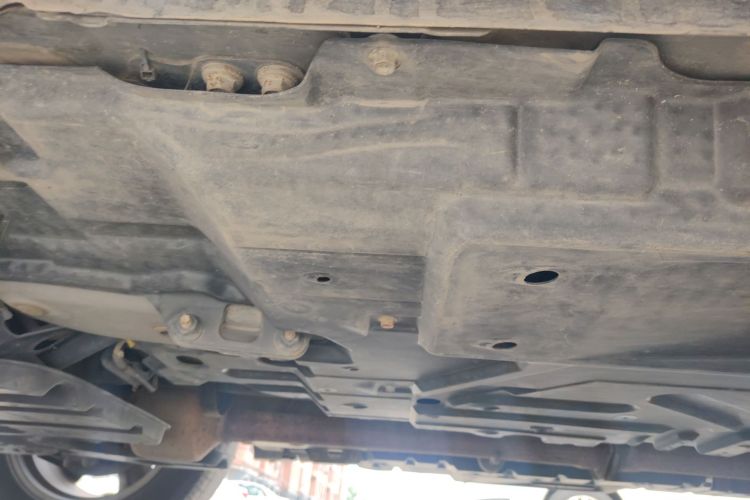 丰田 汉兰达 2018款 2.0T 四驱豪华版 7座 国V局部细节9004