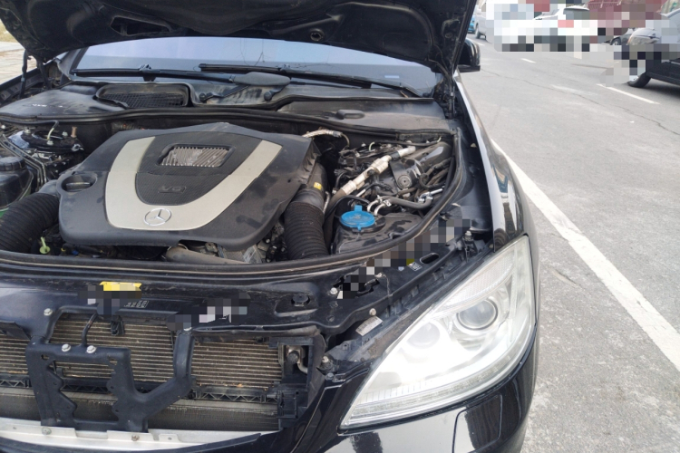 奔驰S级 2012款 S 400 L HYBRID Grand Edition局部细节9007