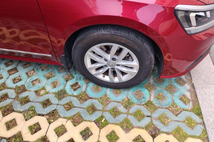 大众 帕萨特 2016款 280TSI DSG尊荣版车身外观10