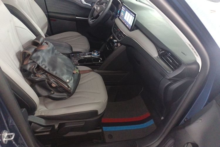 福特 锐际 2020款 EcoBoost 245 两驱聪慧悦享款局部细节41