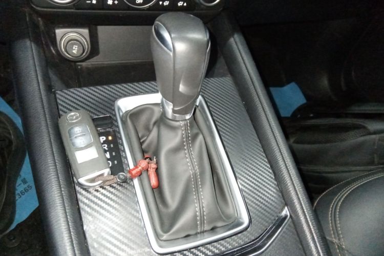 马自达CX-5 2020款 改款 2.0L 自动两驱智尊型中控内饰18