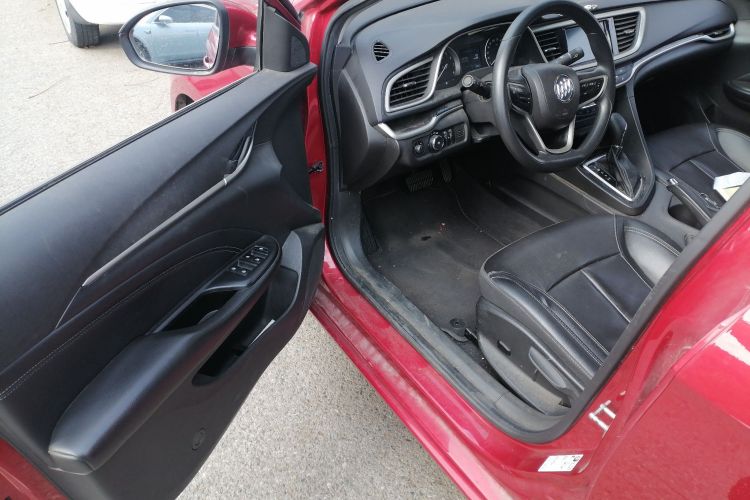 别克 英朗 2015款 18T 双离合豪华型中控内饰20