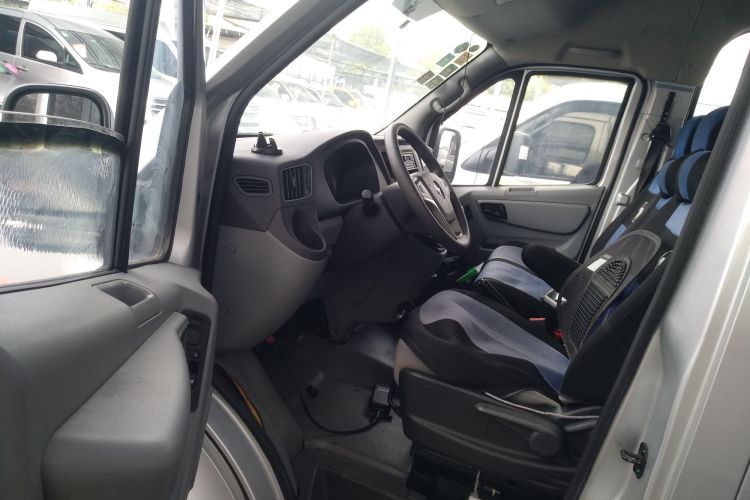 福田 图雅诺 2019款 2.5T E54J25TC3中控内饰19