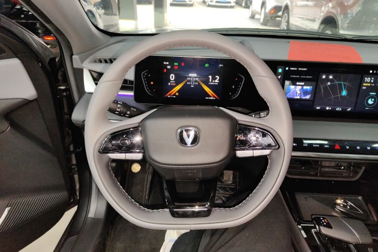 长安 锐程PLUS 2023款 1.5T DCT领悦型中控内饰13