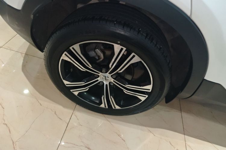 沃尔沃XC40 2020款 T4 四驱智远豪华版车身外观56