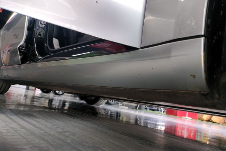 特斯拉 Model 3 2023款 后轮驱动版局部细节9001